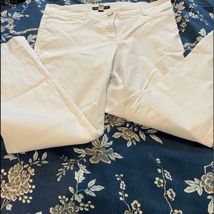 Lightweight, white pants from Counterparts in a viscose blend, vry good cond, 8P